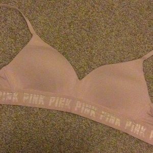 Pink victoria’s secret bra